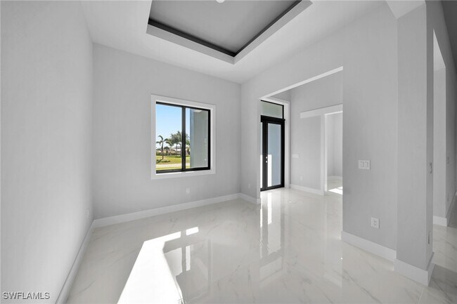 Building Photo - 436 NW 38th Ave