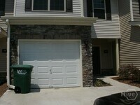 Building Photo - 555 Canyon Oak Loop