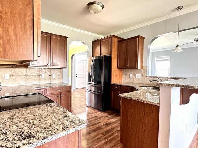 Building Photo - 6008 Crown Ridge Ct