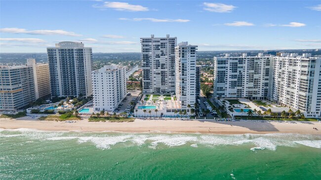 Building Photo - 4280 Galt Ocean Dr