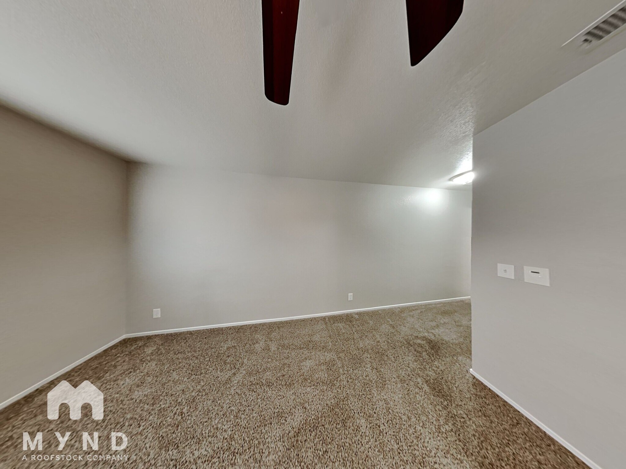 Building Photo - 2835 Floral Peak Dr