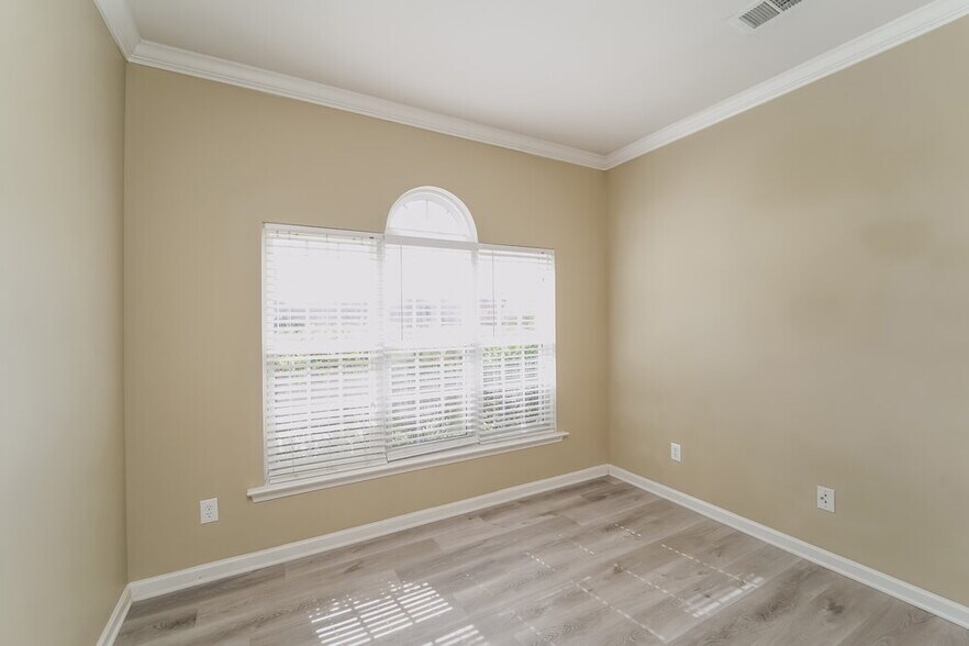 Building Photo - 14709 Asheton Creek Dr