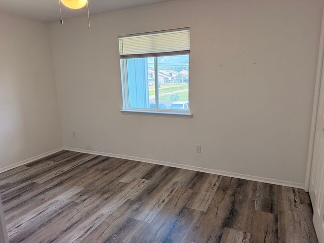 Building Photo - 2917 Ormond Ave