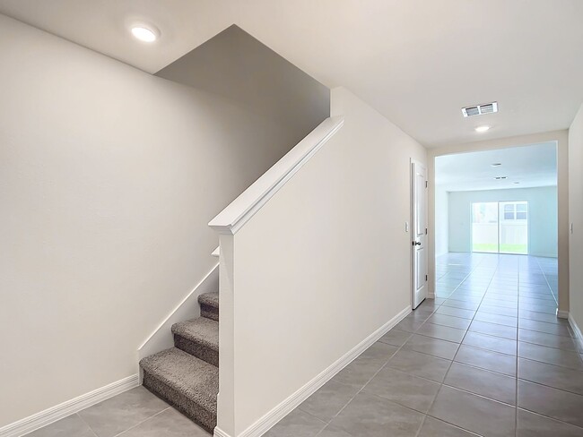 Building Photo - 8632 - Brand New (5 Bed / 3 Bath) Single F...