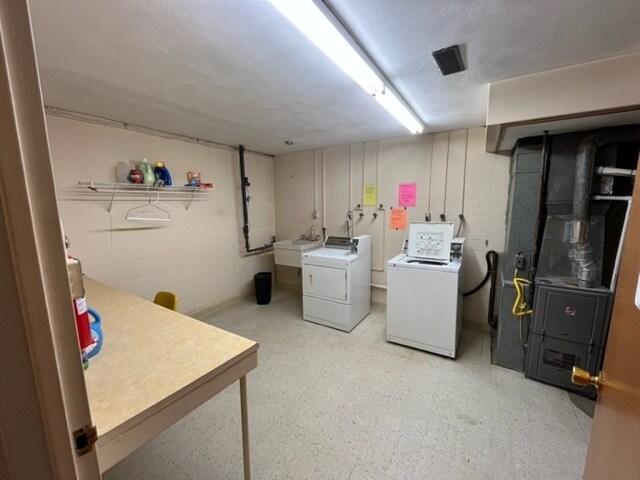 Laundry Room - 1405 W Teton Dr