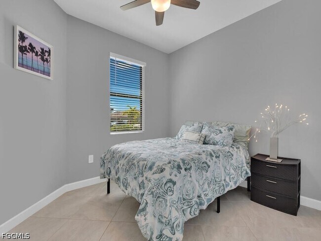 Building Photo - 14087 Winding Cedar Wy