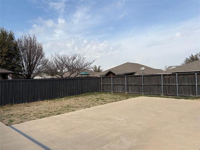 Building Photo - 9011 King Ranch Dr