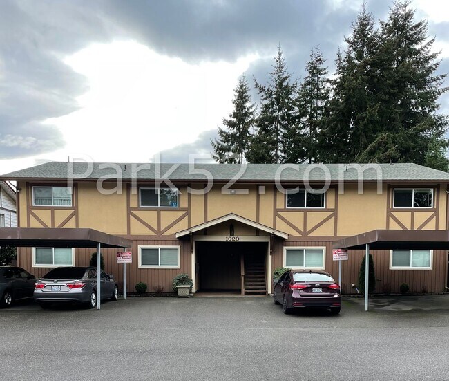 Building Photo - Fircrest Area 3 Bedroom Apartment
