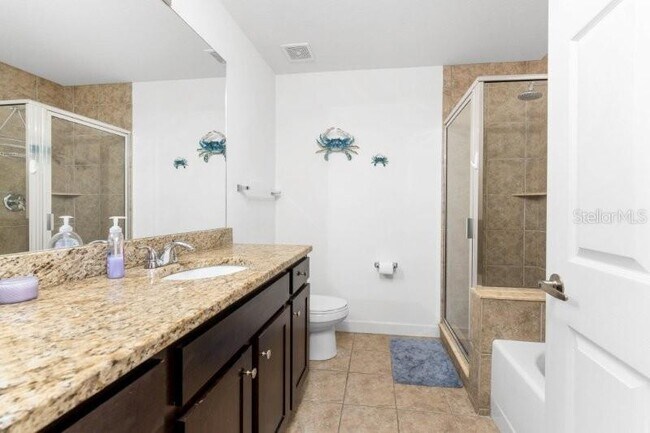 Building Photo - 2001 Bal Harbor Blvd