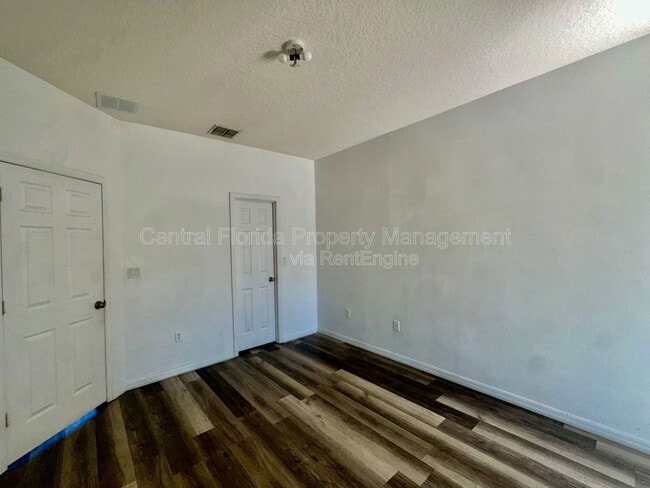 Building Photo - 4304 Paradise Cove Ct