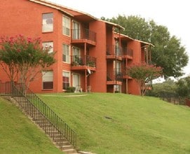 Building Photo - Westdale Hills Firestone