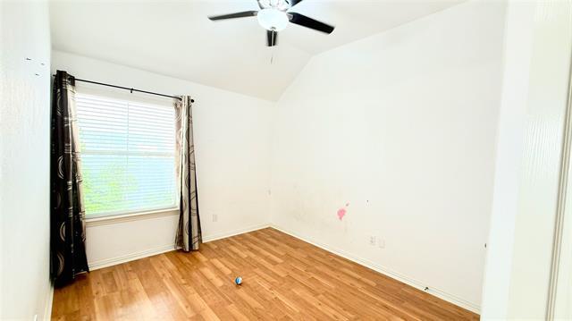 Building Photo - 9312 Vista Cir