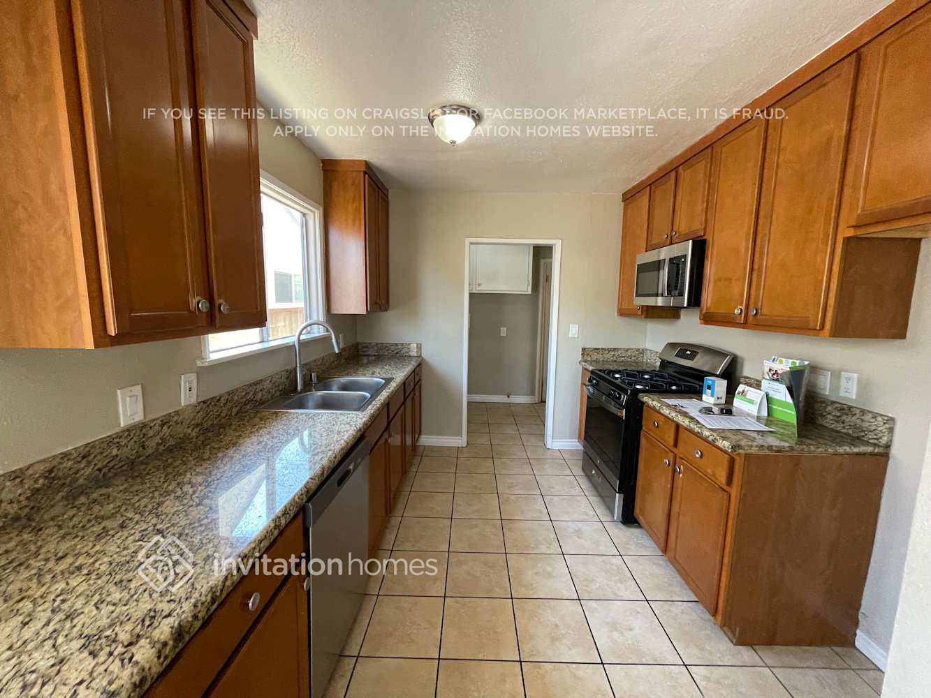 Building Photo - 12203 Sunnybrook Ln