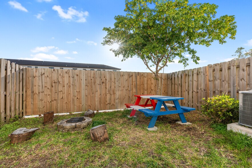 Building Photo - 12754 SW 230th St