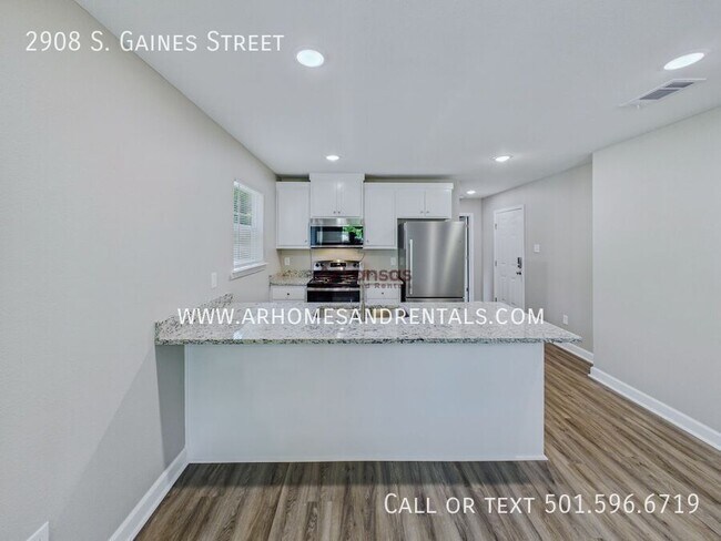 Building Photo - 2908 S Gaines St