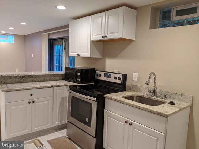 Building Photo - 4104 Swiss Stone Dr