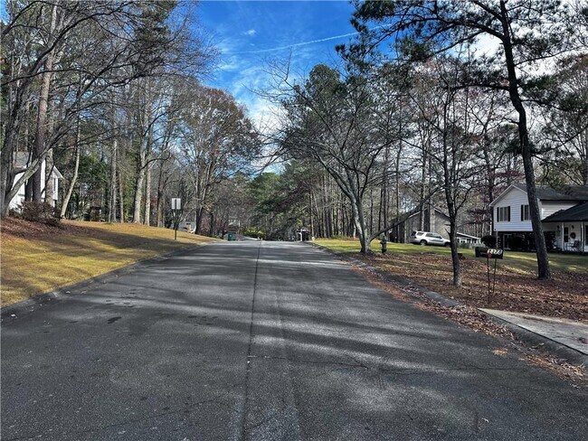 Building Photo - 3378 Mountain Hollow Dr