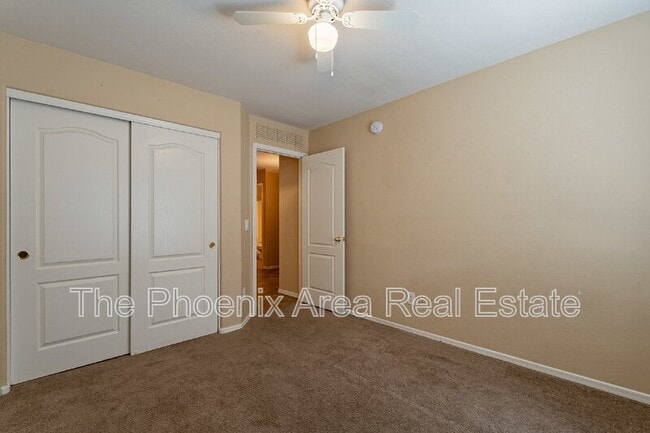 Building Photo - 4073 S Shady Ct