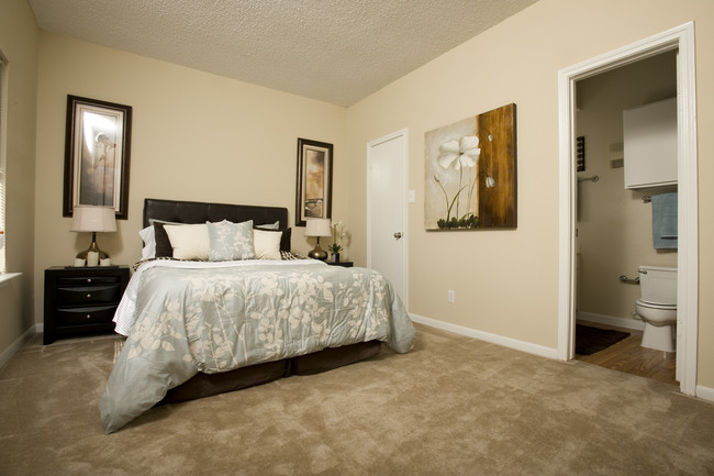 Bedroom - Arcadia at Westheimer