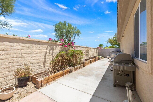 Building Photo - 145 Bellini Way