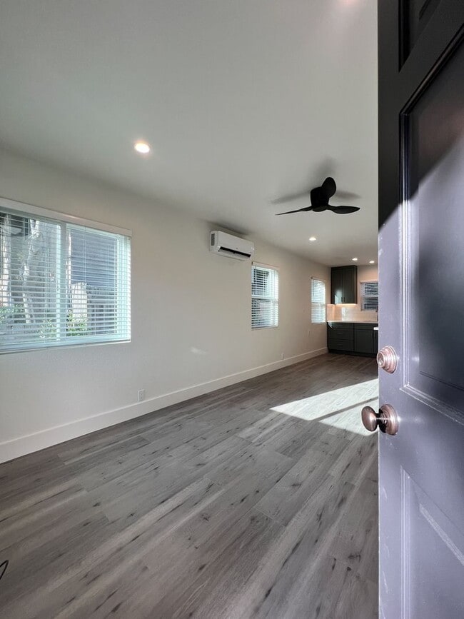 Building Photo - Yajome, 2100-2118*