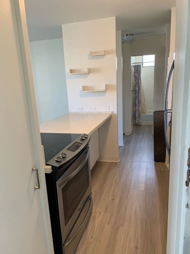 Building Photo - Salt Lake Area - Lakeside West building - 1 bedroom, 1 bath unit w/1 parking - Avail now