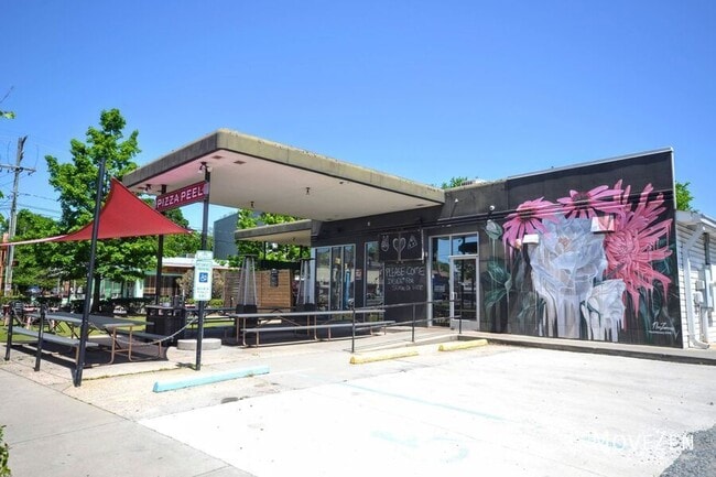 Building Photo - 1500 Nassau Blvd