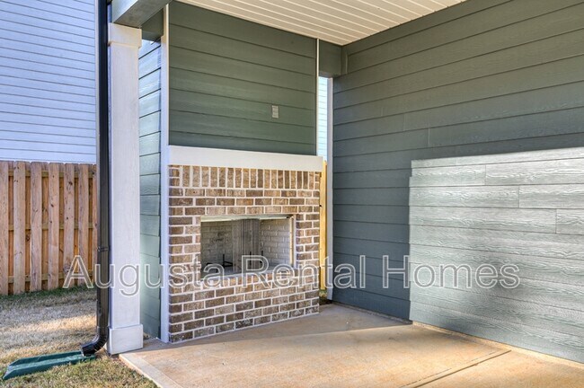 Building Photo - 7158 Foggy River Dr