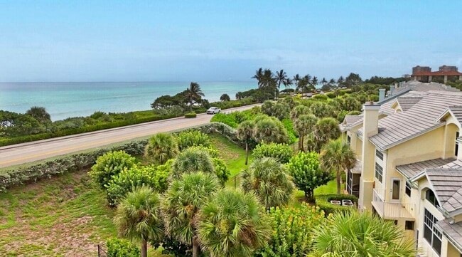 Building Photo - 705 Mainsail Cir