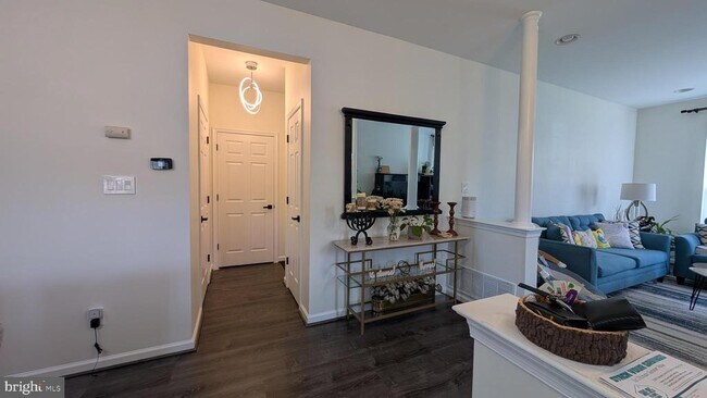 Building Photo - 109 Forelock Ct