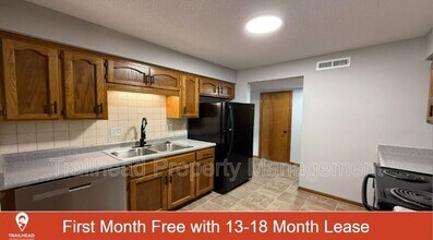 Building Photo - 3409 NW Duncan Rd