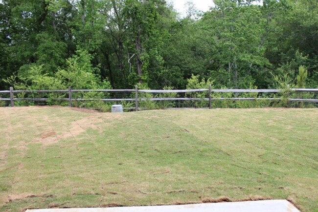 Building Photo - 3572 Brockenhurst Dr