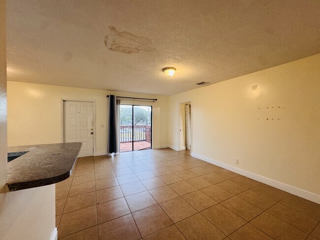 Building Photo - 7 Crossings Cir