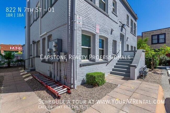 Building Photo - Charming Downtown 1 Bedroom 1 Bath!