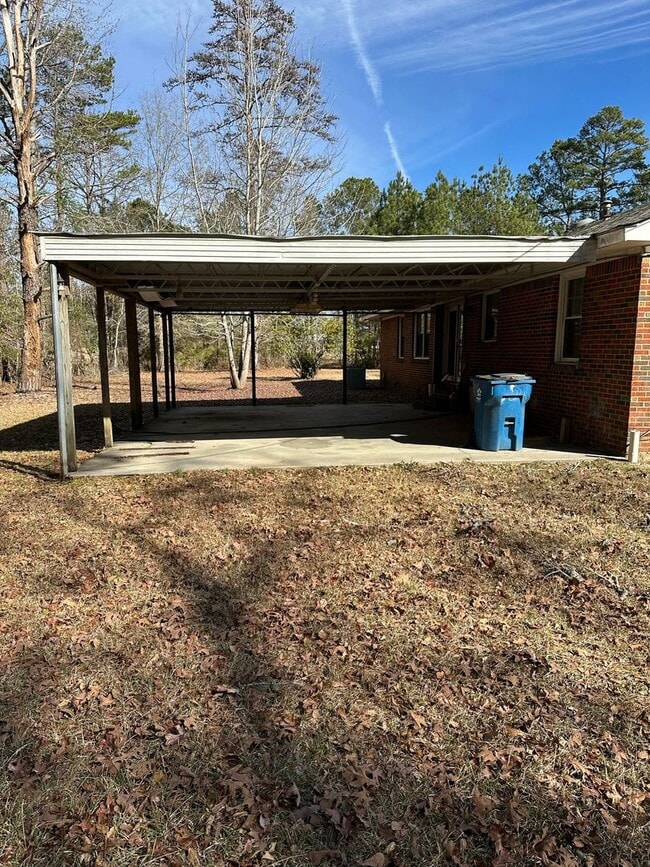 Building Photo - 3822 Sand Cut Rd