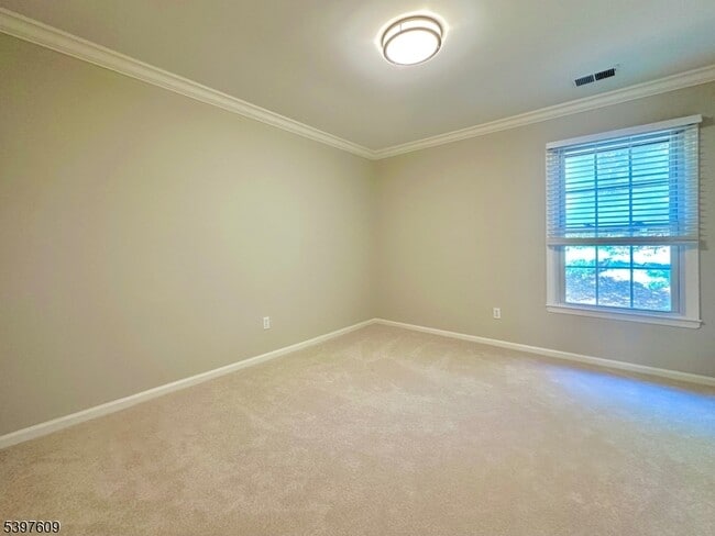 Building Photo - 188 Jamestown Rd