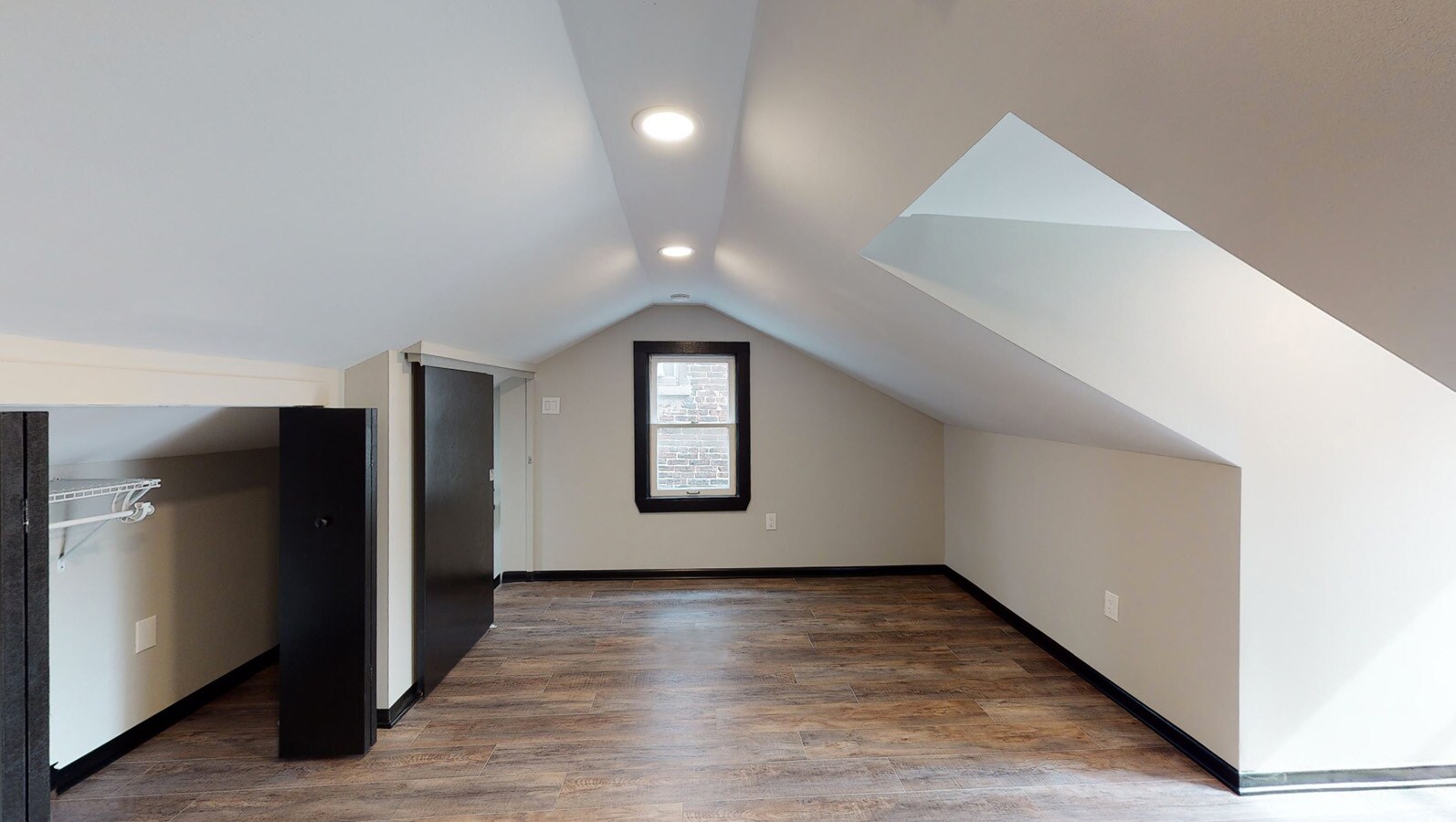 Bedroom 3 - 1819 E Carson St