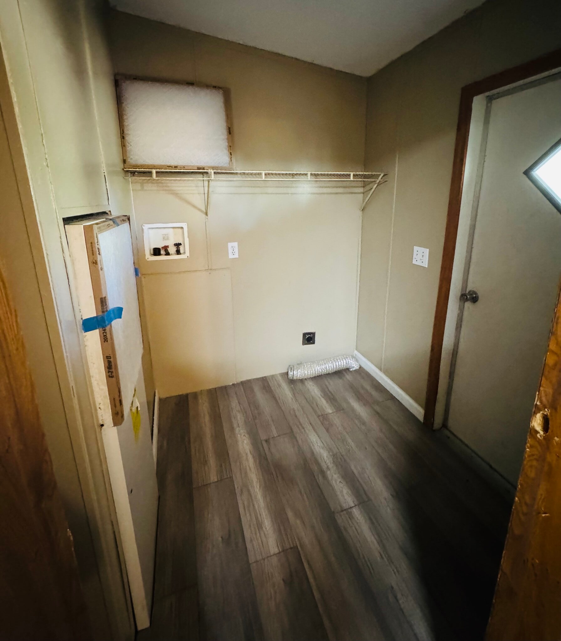 Building Photo - 286 Vestry Rd