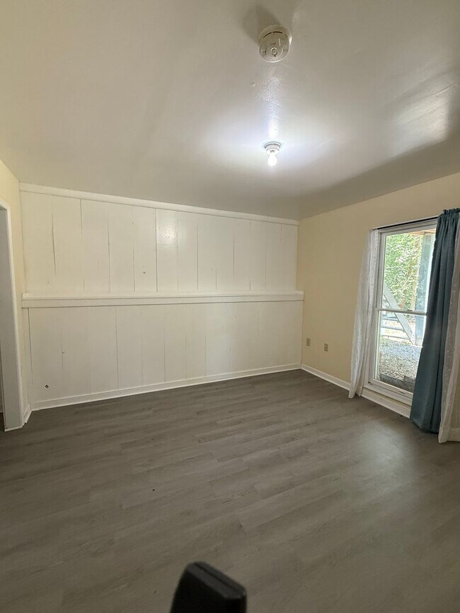 Building Photo - Incredible Home in New Kent County