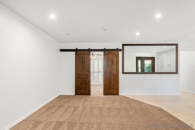 Building Photo - 2841 Cacatua St