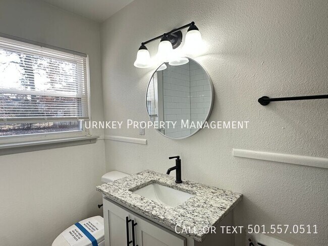 Building Photo - 7017 Fairfield Dr