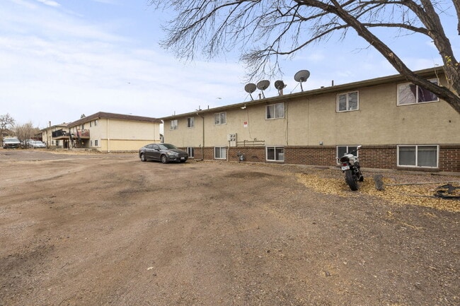 Building Photo - 4060 Airport Rd