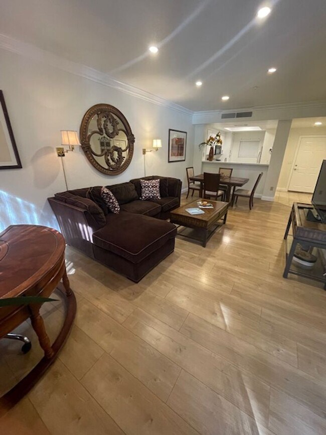 Building Photo - Meridian 2 Bd / 2 Ba with Laminate Flooring in Living Room & Bedroom Areas