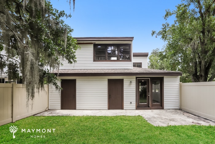 Building Photo - 3595 Raintree Way