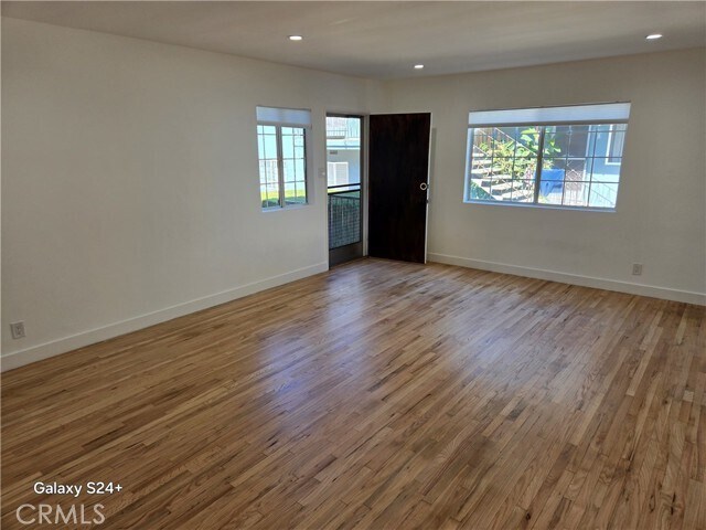 Building Photo - 1570 N Verdugo Rd