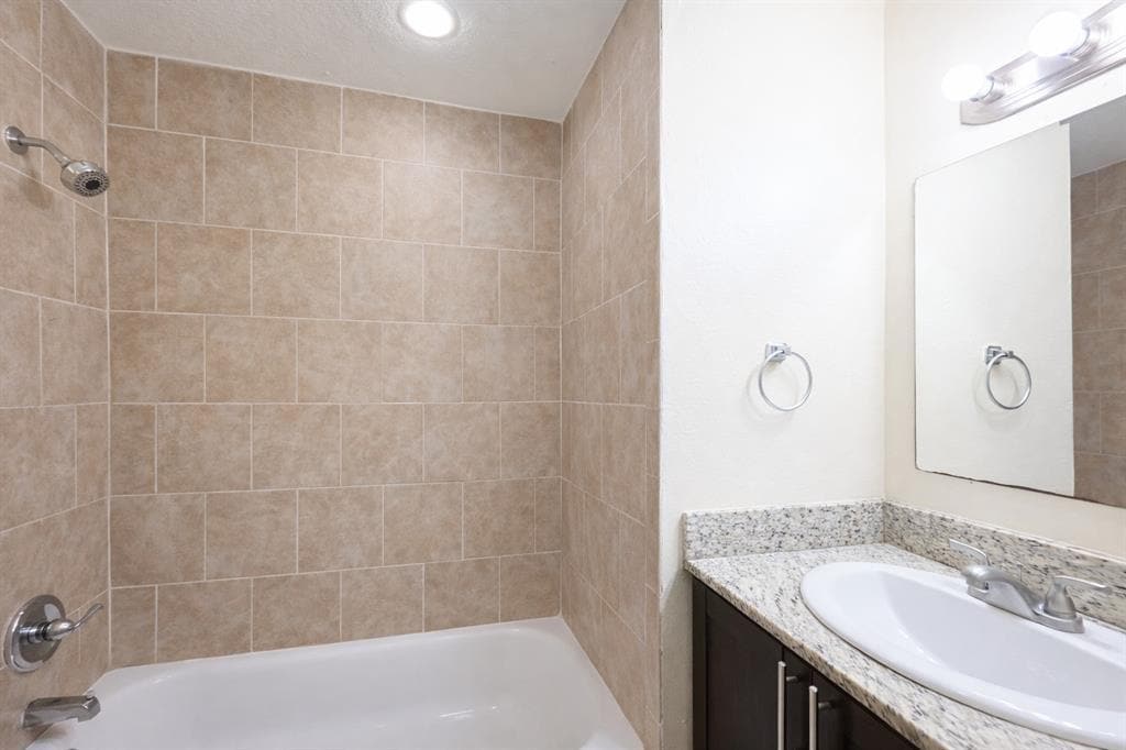 Building Photo - 3591 NW 78th Ln