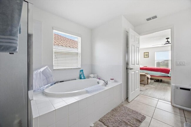 Building Photo - 3848 Carrick Bend Dr