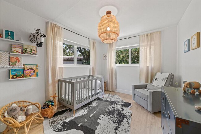 Building Photo - 8750 SW 125th Terrace