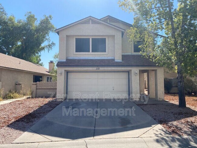 Primary Photo - 921 S Val Vista Dr