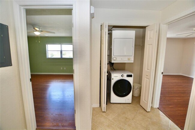 Building Photo - 6150 Gulfport Blvd S